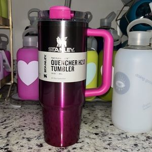 NWT Stanley Quencher 30oz